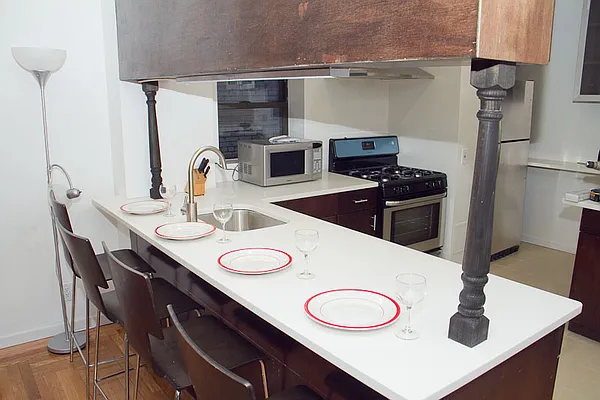 Rented by Aida Real Estate Sales | media 38