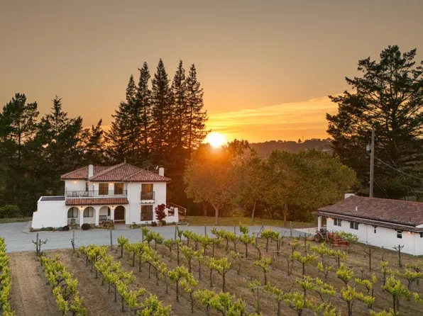 3357 Chardonnay Rd, Soquel, CA 95073