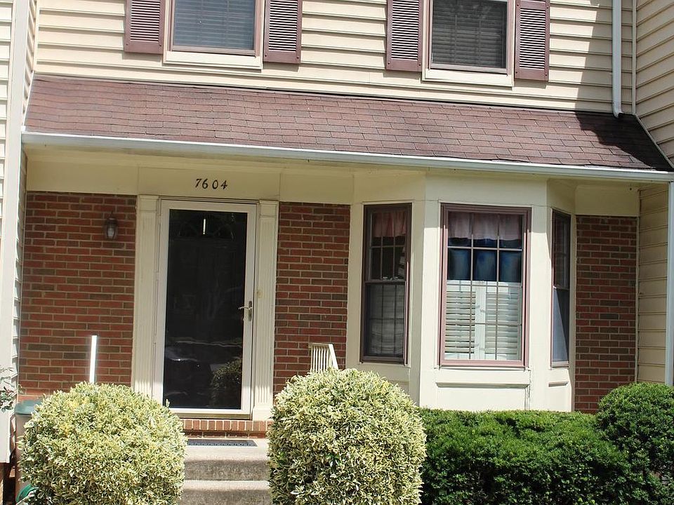 1st image of 7604 Southern Oak Dr