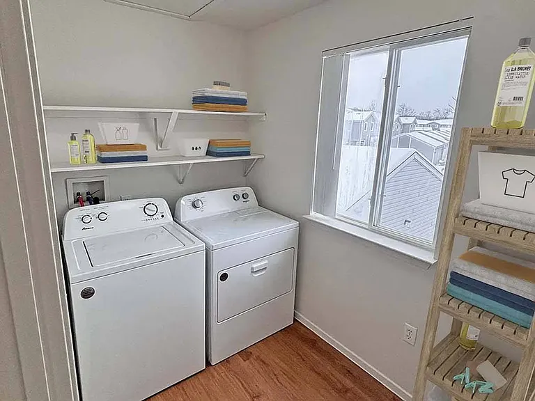 Washer & Dryer