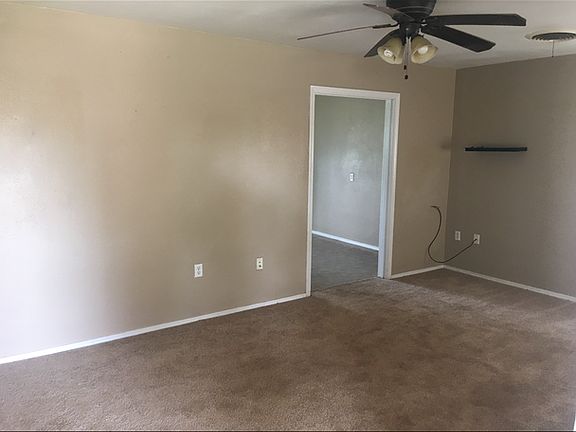 5th image of 1412 S Avenue B