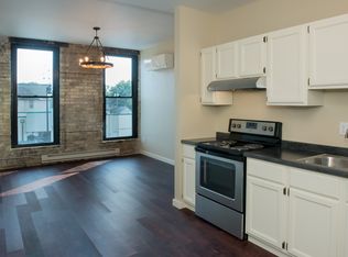 23 1/2 8th St S #4, Fargo, ND 58103