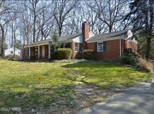 2359 Cedar Ln, Vienna, VA 22182