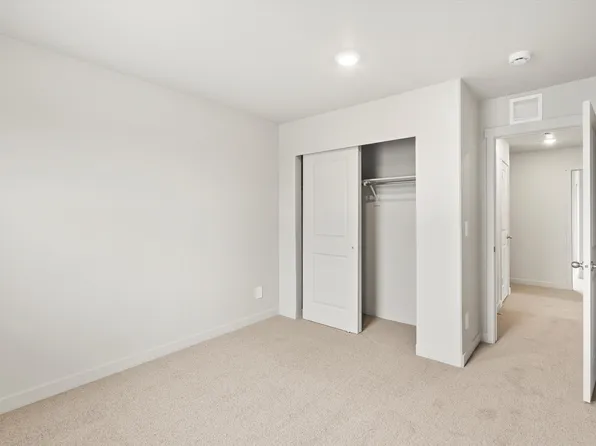 907 N 260 E, Santaquin, UT 84655