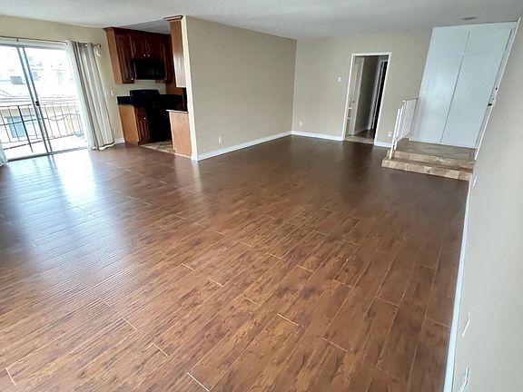 4th image of 1800 Camden Ave #306