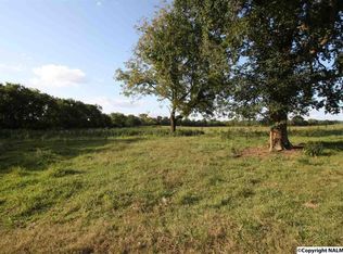 1 Rambo Rd, Fayetteville, TN 37334