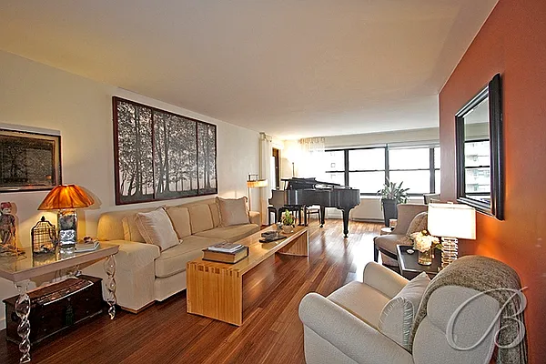 Sold by Bellmarc Realty | media 23