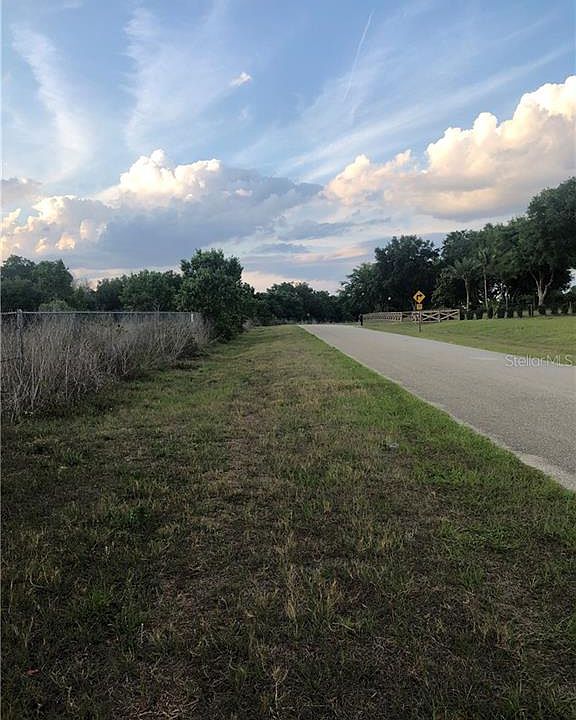 2nd image of Coralwood Ln