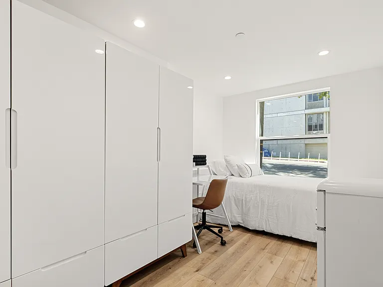 Experience comfort and style in this bright and airy modern bedroom. Experience comfort and style in this bright and airy modern bedroom.