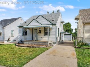 21032 Carlysle St, Dearborn, MI 48124