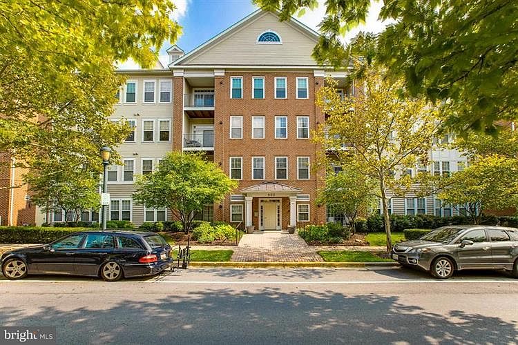1st image of 502 King Farm Blvd APT 306