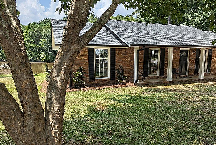 1st image of 207 Rosedale Dr