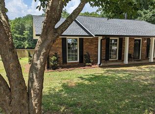 207 Rosedale Dr, Griffin, GA 30224