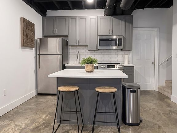 2nd image of 647 Magnolia St NW #2