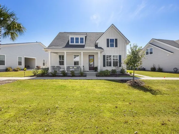 146 Black Water Dr., Murrells Inlet, SC 29576