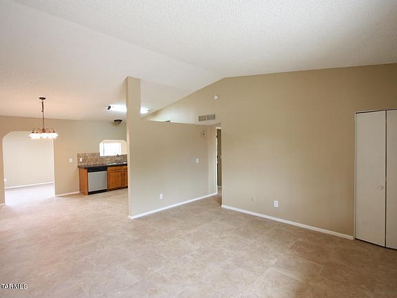 4th image of 2900 W Pepper Dr