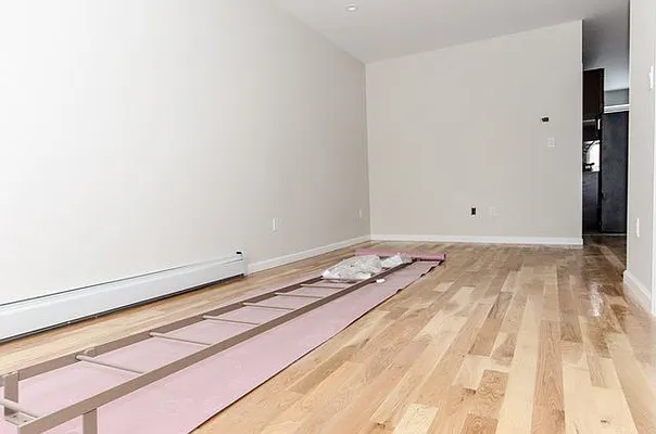 Rented by EXR | media 8