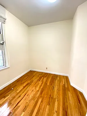 Rented by Corcoran | media 21