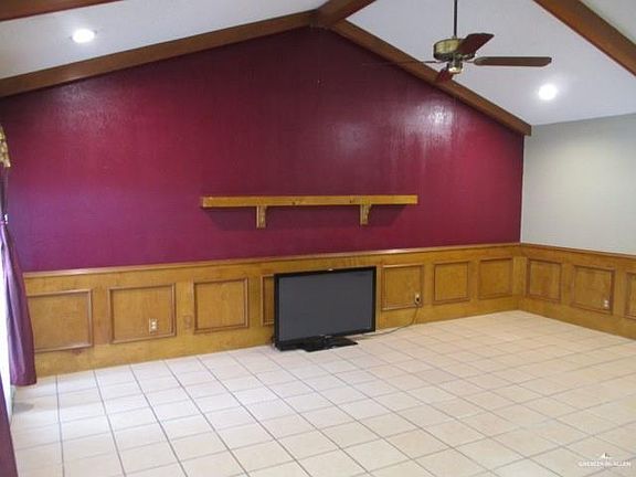5th image of 2116 Oriole Ave