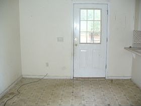 2nd image of 1311 Carter St