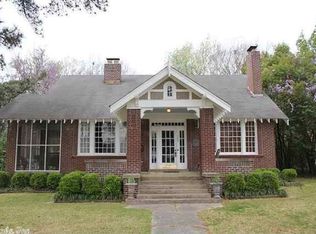 352 S Main St, Monticello, AR 71655