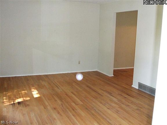 4th image of 8321 Celianna Dr
