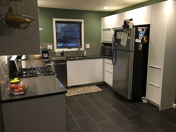 Kitchen favoring fridge