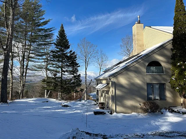 3 bed, 3.5 bath, 3000 sqft, $7,500 — Photo 1