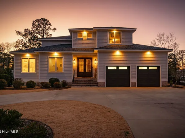 2105 Hidden Harbor Drive, New Bern, NC 28562