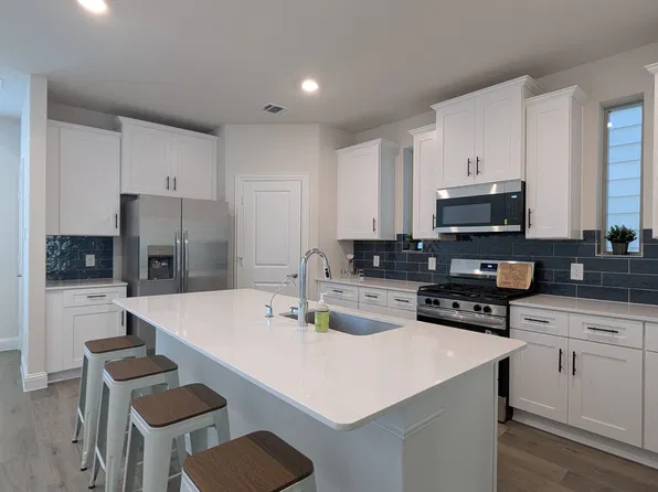8829 Shoppers Ln, Plano, TX 75024