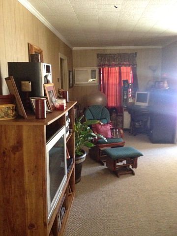 2nd image of 204 Rose Mary Ave