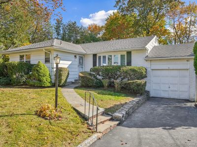 71 Dora Lane, New Rochelle, NY, 10804