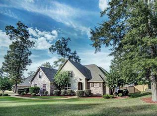 126 Bentwood Dr, Clinton, MS 39056