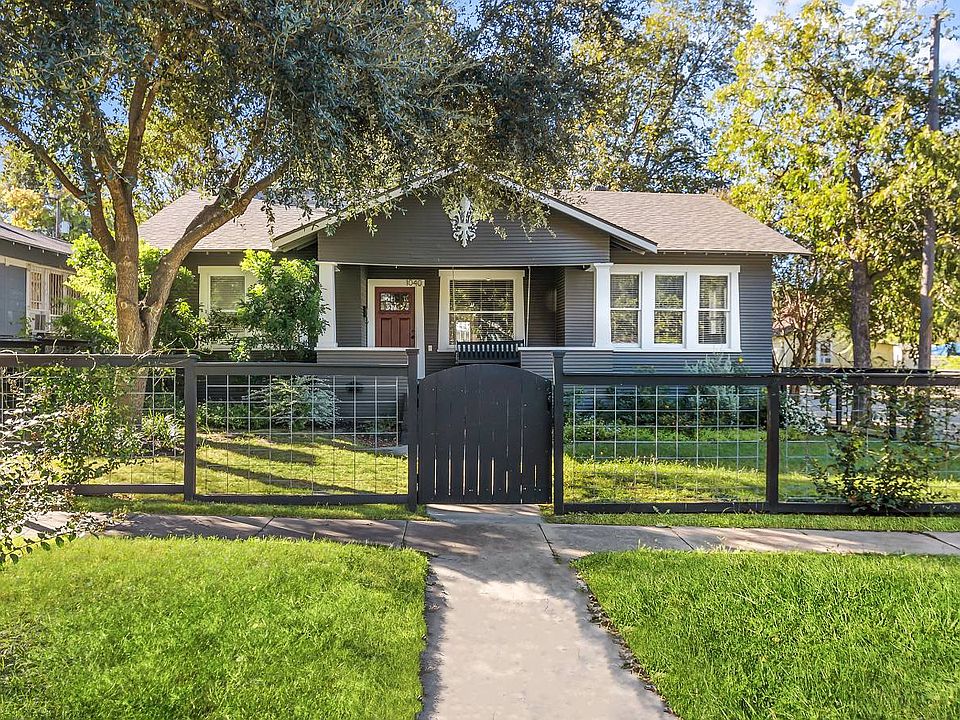 1st image of 1040 W Agarita Ave