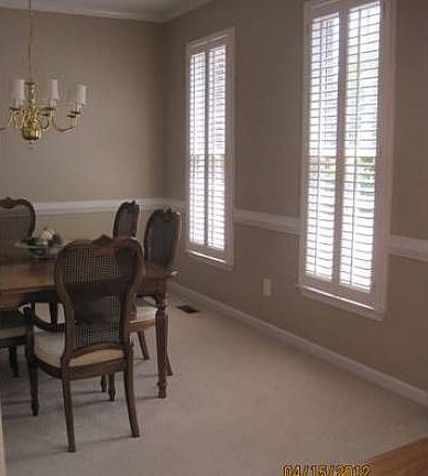 Dining Room to the right