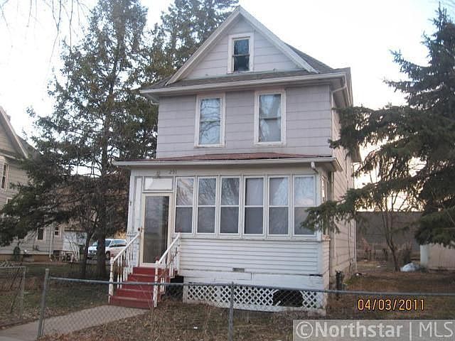 1st image of 291 Aurora Ave
