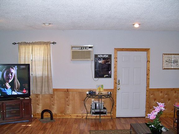 3rd image of 8930 County Road 76