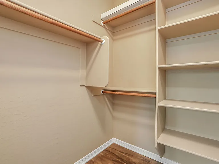 784 W Leadwood Ave — Photo 18