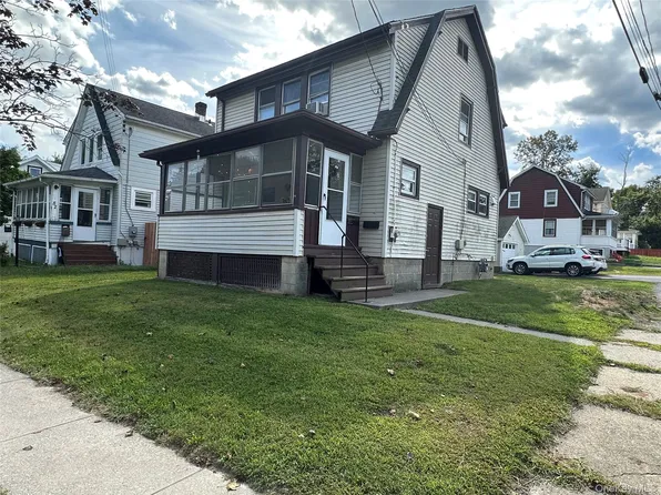 84 Fairview Avenue, Poughkeepsie, NY 12601