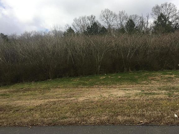2nd image of Oakland Rd