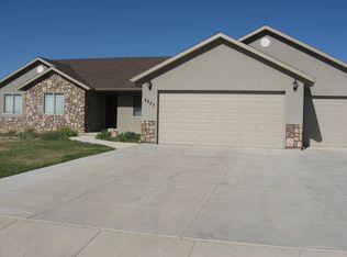 4427 N Prospector Ln, Enoch, UT 84721