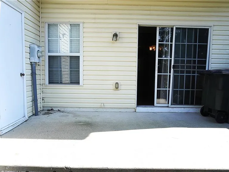 71 Highoak Dr NE #13 — Photo 10