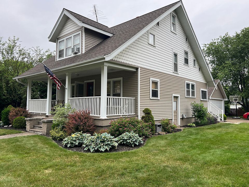 2nd image of 111 McKee St