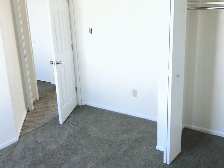 9 Stark Ct — Photo 11