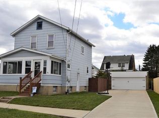 1011 Lane Ave, Natrona Heights, PA