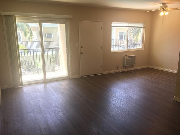 2nd image of 8740 Owensmouth Ave APT 11
