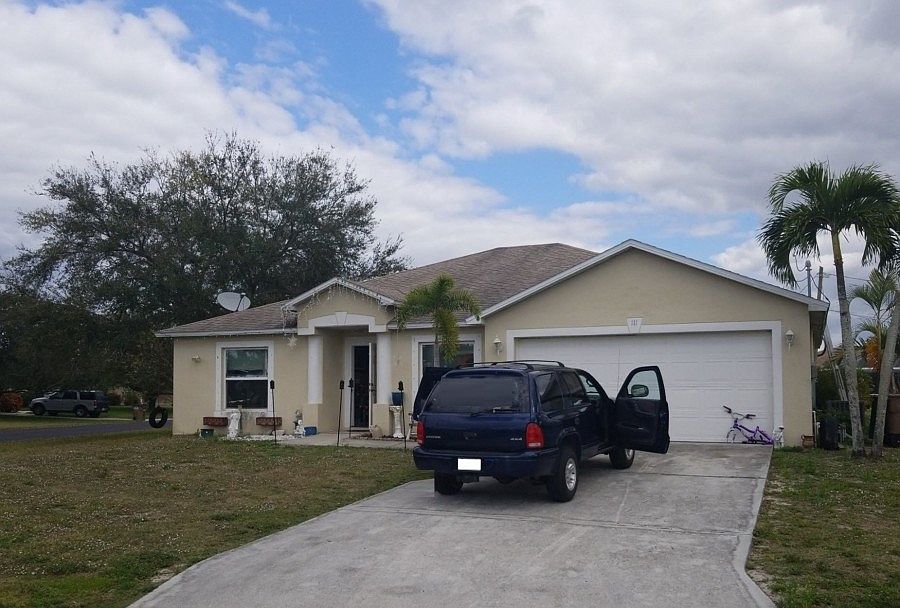 1st image of 111 NE 13th Ave