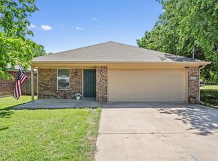1202 E Avenue F, Lampasas, TX 76550