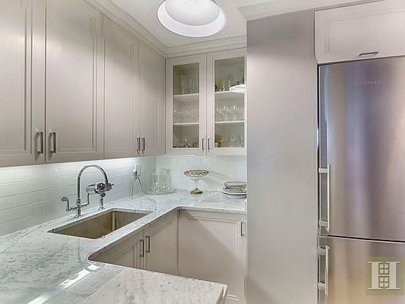 3rd image of 1175 York Ave APT 4A