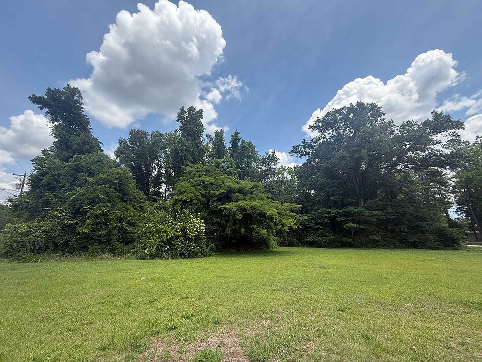 1st image of 26 W Gapway Rd.